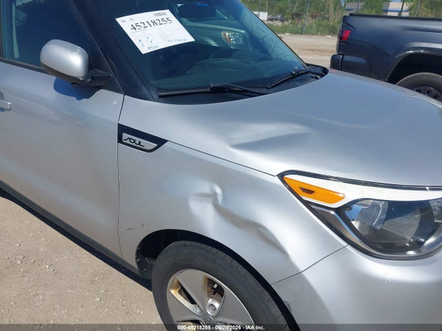 Продаж на аукціоні авто 2016 Kia Soul, vin: KNDJN2A26G7852307, номер лоту: 45218255