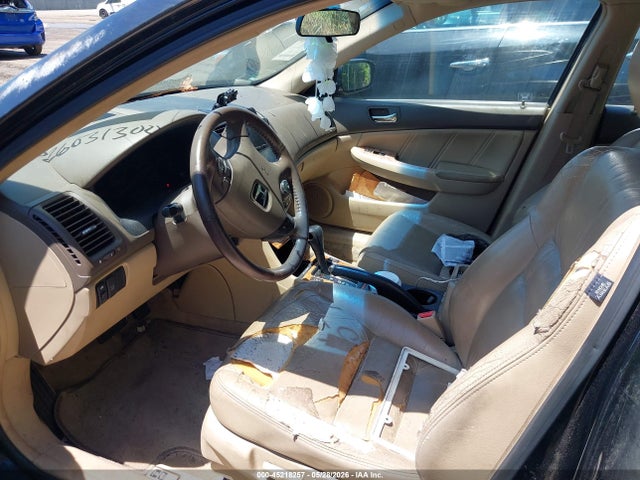 45218257 :رقم المزاد ، 1HGCM66504A104240 vin ، 2004 Honda Accord 3.0 Ex مزاد بيع