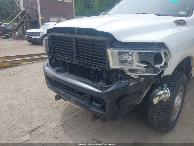 Auction sale of the 2022 Ram 2500 Tradesman  4x4 6'4 Box, vin: 3C6UR5CJ6NG117956, lot number: 45218258