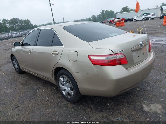 2007 Toyota Camry Le მანქანა იყიდება აუქციონზე, vin: 4T1BE46K57U690126, აუქციონის ნომერი: 45218319