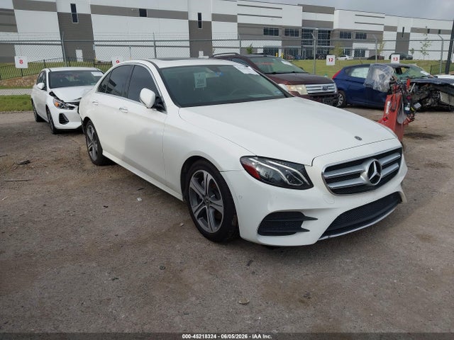Продажа на аукционе авто 2018 Mercedes-benz E 300, vin: WDDZF4JB5JA376921, номер лота: 45218324