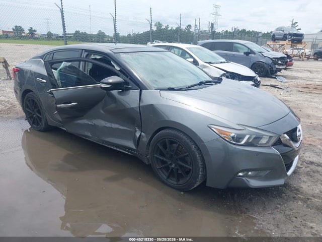 2017 1N4AA6AP4HC382999 main image