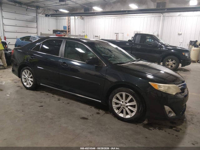 2014 Toyota Camry Xle V6 მანქანა იყიდება აუქციონზე, vin: 4T1BK1FK0EU537982, აუქციონის ნომერი: 45218346