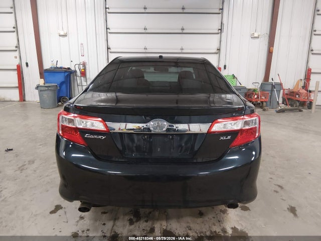 2014 Toyota Camry Xle V6 მანქანა იყიდება აუქციონზე, vin: 4T1BK1FK0EU537982, აუქციონის ნომერი: 45218346