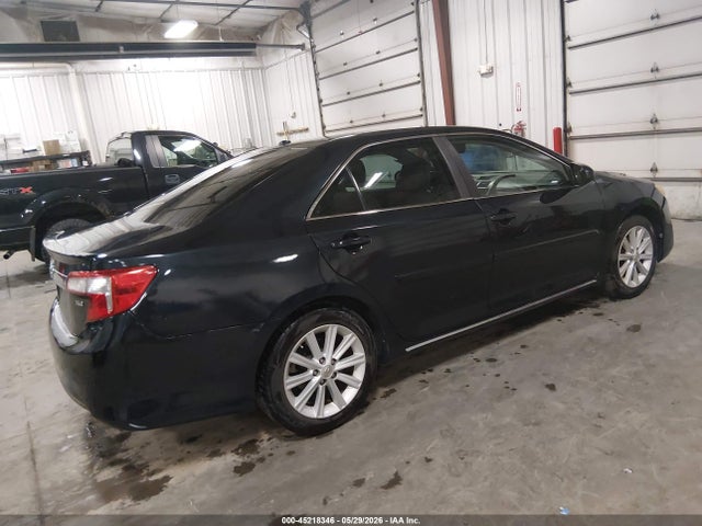 2014 Toyota Camry Xle V6 მანქანა იყიდება აუქციონზე, vin: 4T1BK1FK0EU537982, აუქციონის ნომერი: 45218346