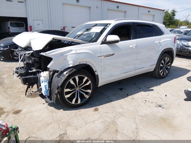 Продаж на аукціоні авто 2020 Volkswagen Atlas Cross Sport 3.6l V6 Sel Premium R-line, vin: 1V2TE2CA8LC213908, номер лоту: 45218418