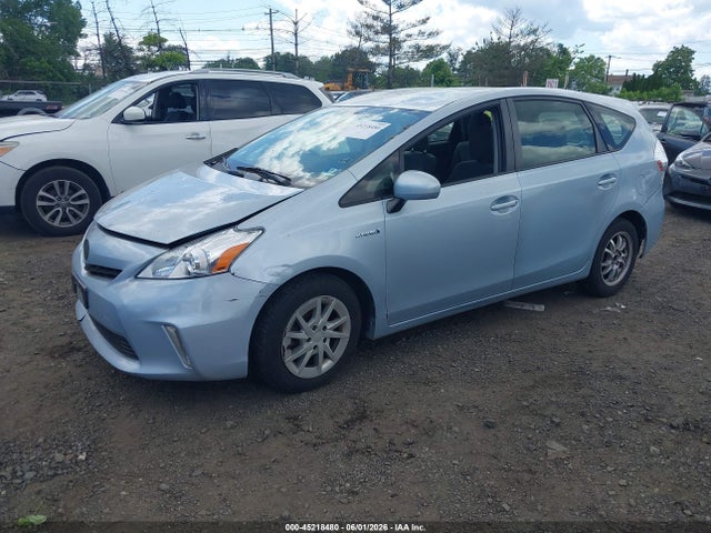 Продажа на аукционе авто 2013 Toyota Prius V Three, vin: JTDZN3EU0D3189761, номер лота: 45218480
