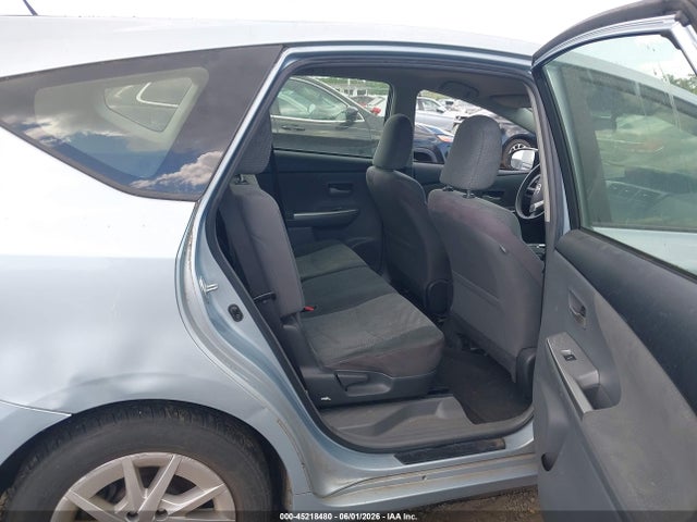 Продажа на аукционе авто 2013 Toyota Prius V Three, vin: JTDZN3EU0D3189761, номер лота: 45218480