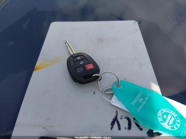 Aukcja sprzedaży 2017 Toyota Rav4 Xle, vin: JTMRFREV6HD213697, numer aukcji: 45218501