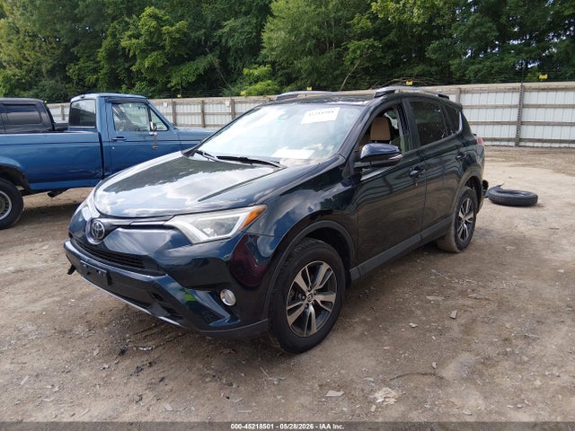 Aukcja sprzedaży 2017 Toyota Rav4 Xle, vin: JTMRFREV6HD213697, numer aukcji: 45218501