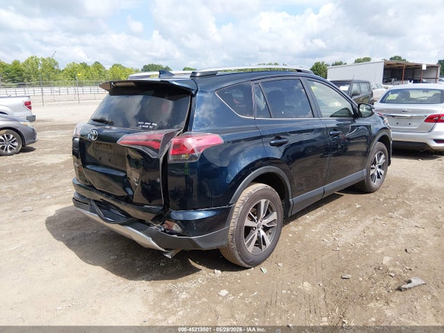 Aukcja sprzedaży 2017 Toyota Rav4 Xle, vin: JTMRFREV6HD213697, numer aukcji: 45218501