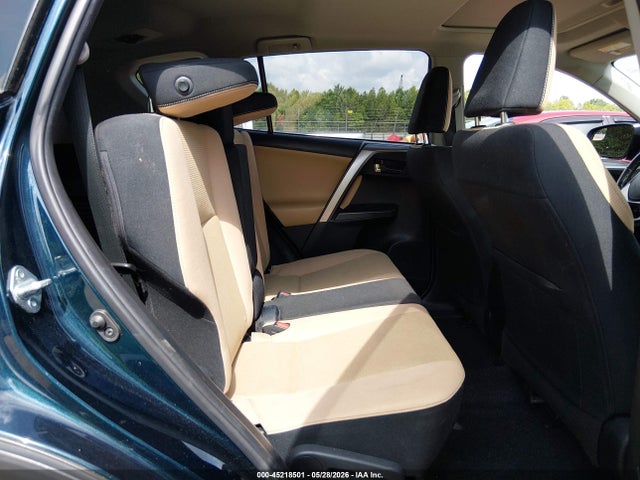 Aukcja sprzedaży 2017 Toyota Rav4 Xle, vin: JTMRFREV6HD213697, numer aukcji: 45218501