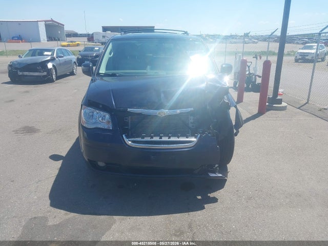 Продажа на аукционе авто 2010 Chrysler Town & Country Touring, vin: 2A4RR5D19AR422377, номер лота: 45218508