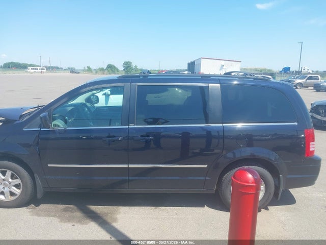 Продажа на аукционе авто 2010 Chrysler Town & Country Touring, vin: 2A4RR5D19AR422377, номер лота: 45218508