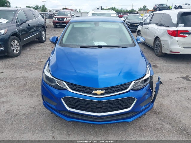 45218512 :رقم المزاد ، 3G1BE6SM4JS653575 vin ، 2018 Chevrolet Cruze Lt Auto مزاد بيع