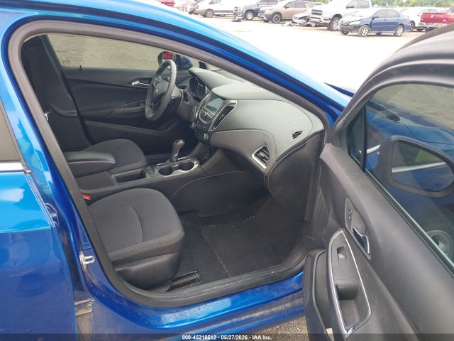 45218512 :رقم المزاد ، 3G1BE6SM4JS653575 vin ، 2018 Chevrolet Cruze Lt Auto مزاد بيع