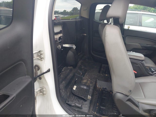 45218520 :رقم المزاد ، 1GCHSBEA3H1318551 vin ، 2017 Chevrolet Colorado Wt مزاد بيع