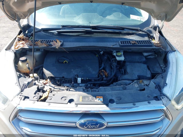 Продажа на аукционе авто 2017 Ford Escape Se, vin: 1FMCU0GD5HUA87386, номер лота: 45218578