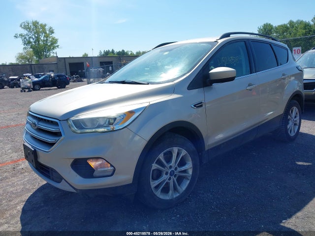 Продажа на аукционе авто 2017 Ford Escape Se, vin: 1FMCU0GD5HUA87386, номер лота: 45218578