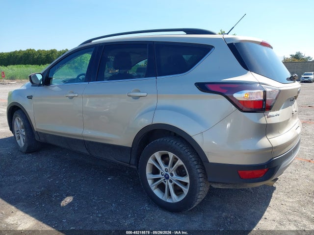 Продажа на аукционе авто 2017 Ford Escape Se, vin: 1FMCU0GD5HUA87386, номер лота: 45218578