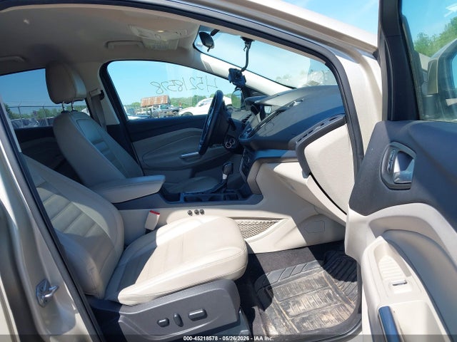 Продажа на аукционе авто 2017 Ford Escape Se, vin: 1FMCU0GD5HUA87386, номер лота: 45218578