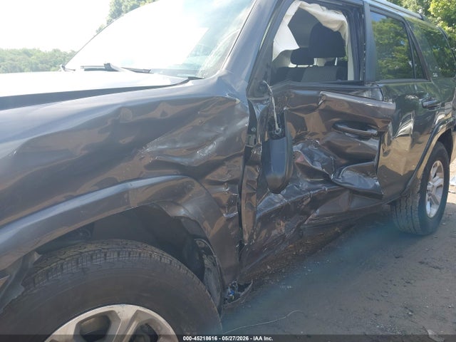 Aukcja sprzedaży 2022 Toyota 4runner Sr5, vin: JTEMU5JR9N6070564, numer aukcji: 45218616