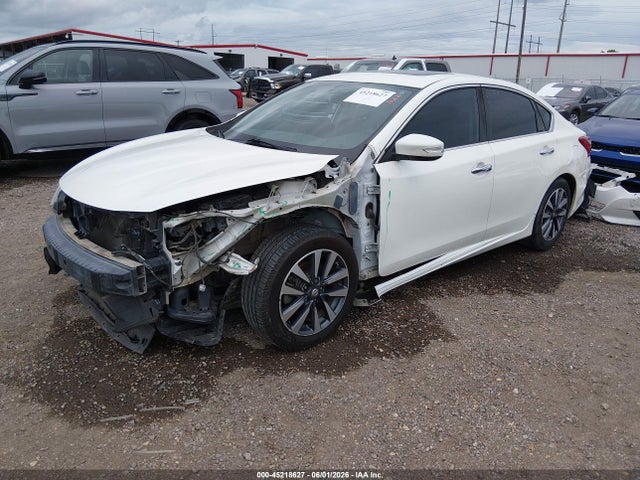 Продажа на аукционе авто 2017 Nissan Altima 2.5 Sl, vin: 1N4AL3AP3HC211010, номер лота: 45218627