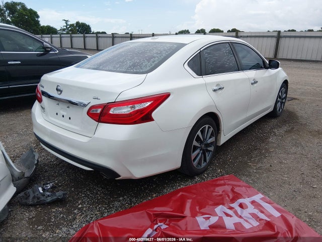 Продажа на аукционе авто 2017 Nissan Altima 2.5 Sl, vin: 1N4AL3AP3HC211010, номер лота: 45218627
