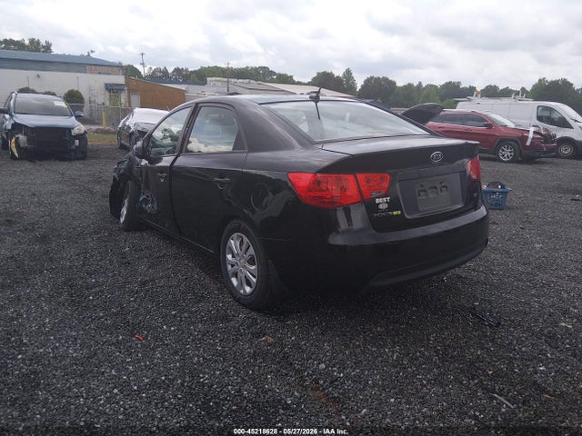 45218628 :رقم المزاد ، KNAFU4A24B5355620 vin ، 2011 Kia Forte Ex مزاد بيع