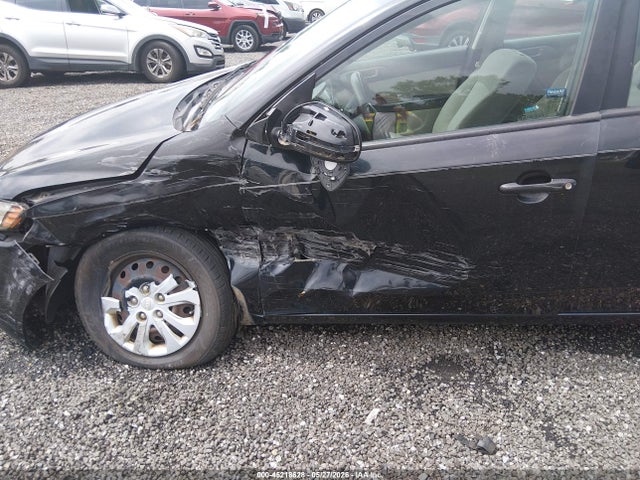 45218628 :رقم المزاد ، KNAFU4A24B5355620 vin ، 2011 Kia Forte Ex مزاد بيع