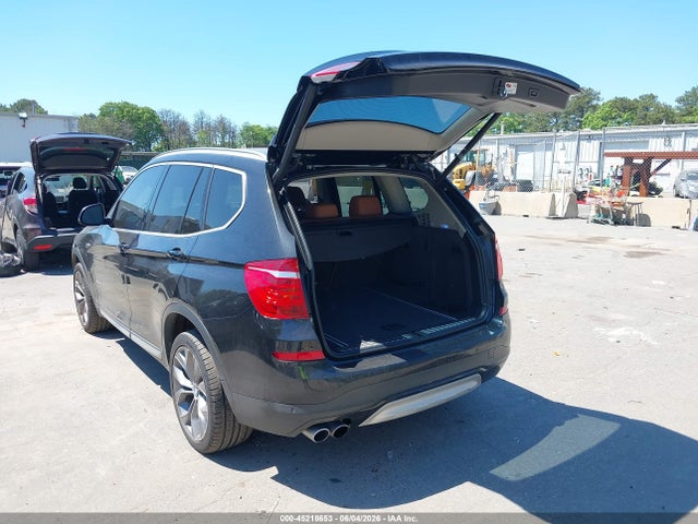 45218653 :رقم المزاد ، 5UXWX9C50F0D45301 vin ، 2015 Bmw X3 Xdrive28i مزاد بيع
