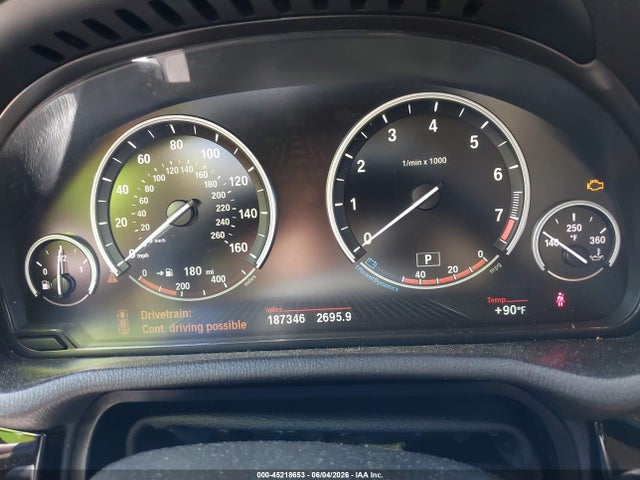 45218653 :رقم المزاد ، 5UXWX9C50F0D45301 vin ، 2015 Bmw X3 Xdrive28i مزاد بيع