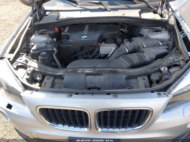 2015 Bmw X1 Xdrive28i მანქანა იყიდება აუქციონზე, vin: WBAVL1C55FVY29147, აუქციონის ნომერი: 45218702