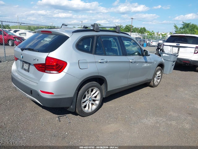 2015 Bmw X1 Xdrive28i მანქანა იყიდება აუქციონზე, vin: WBAVL1C55FVY29147, აუქციონის ნომერი: 45218702