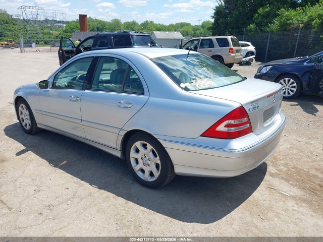 Продаж на аукціоні авто 2006 Mercedes-benz C 350 Luxury 4matic, vin: WDBRF87H16F757896, номер лоту: 45218713