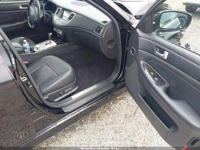 45218814 :رقم المزاد ، KMHGC4DD2DU238369 vin ، 2013 Hyundai Genesis 3.8 مزاد بيع