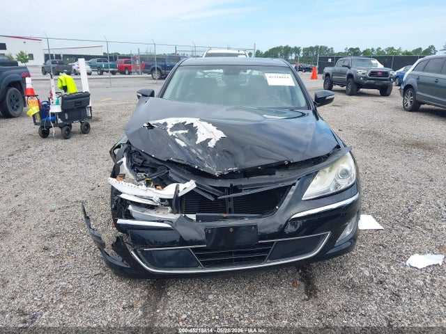 45218814 :رقم المزاد ، KMHGC4DD2DU238369 vin ، 2013 Hyundai Genesis 3.8 مزاد بيع