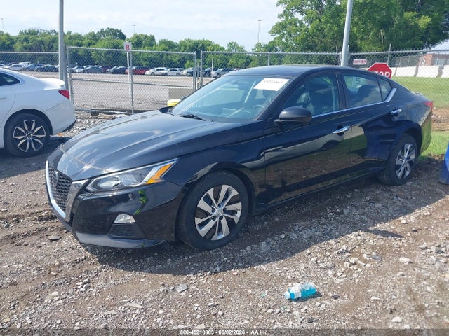 45218863 :رقم المزاد ، 1N4BL4BV4LC274455 vin ، 2020 Nissan Altima S Fwd مزاد بيع