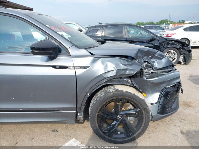 2023 Volkswagen Tiguan 2.0t Se R-line Black მანქანა იყიდება აუქციონზე, vin: 3VVCB7AX0PM070201, აუქციონის ნომერი: 45218875