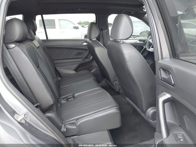 2023 Volkswagen Tiguan 2.0t Se R-line Black მანქანა იყიდება აუქციონზე, vin: 3VVCB7AX0PM070201, აუქციონის ნომერი: 45218875