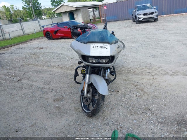 Harley-Davidson FLTRX 2023 1HD1KHC19PB602023 Image 5