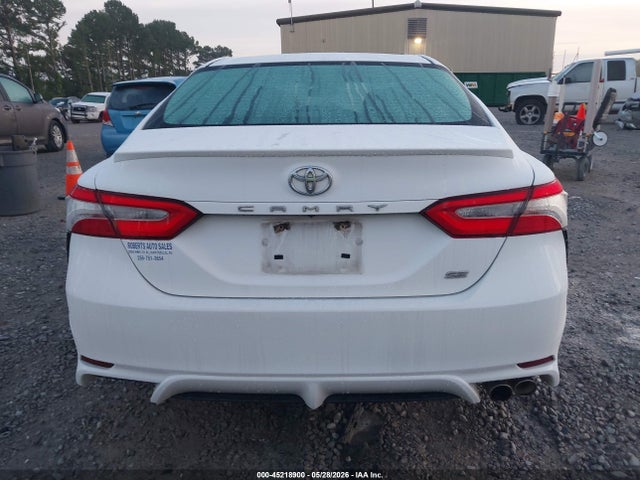4T1B11HK9JU656625 Toyota CAMRY SE