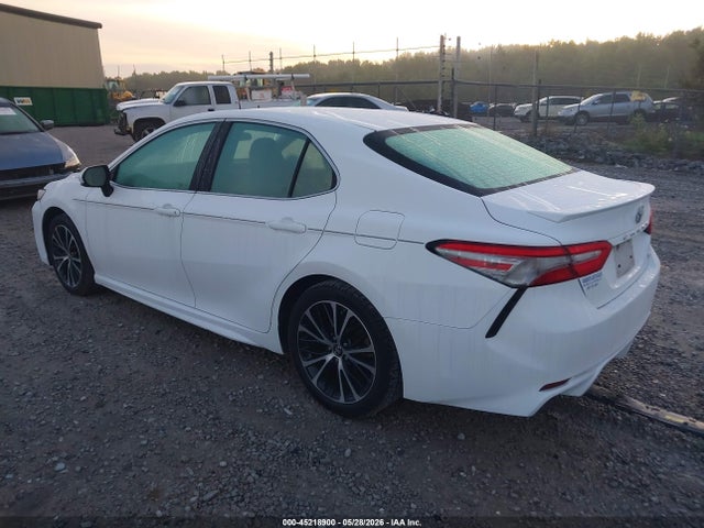 4T1B11HK9JU656625 Toyota CAMRY SE