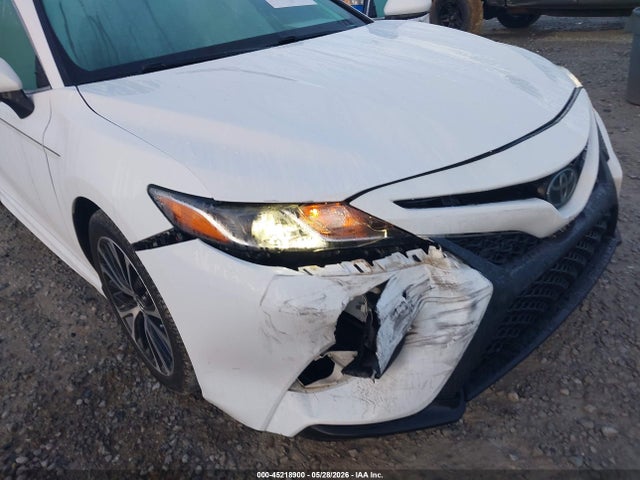 4T1B11HK9JU656625 Toyota CAMRY SE