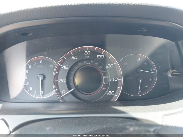 45218917 :رقم المزاد ، 1HGCT1B89FA007403 vin ، 2015 Honda Accord Ex-l مزاد بيع