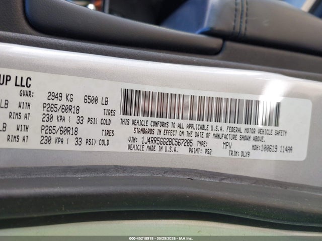 45218918 :رقم المزاد ، 1J4RR5GG2BC567285 vin ، 2011 Jeep Grand Cherokee Limited مزاد بيع