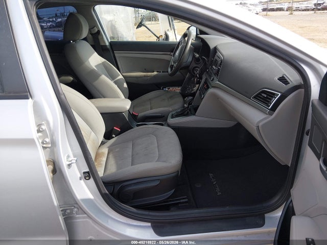 KMHD74LF1HU359930 Hyundai ELANTRA SE