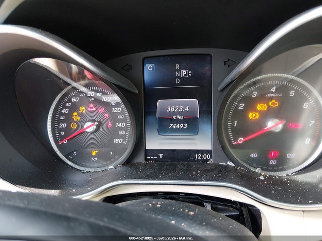 Продажа на аукционе авто 2015 Mercedes-benz C 300 4matic, vin: 55SWF4KB8FU083622, номер лота: 45218925