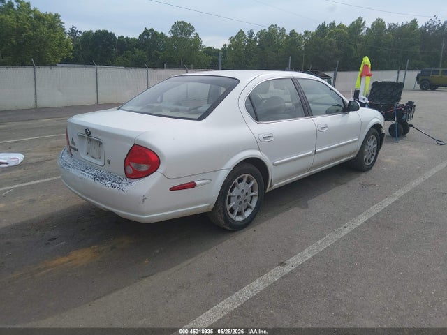 2001 Nissan Maxima მანქანა იყიდება აუქციონზე, vin: JN1CA31051T824527, აუქციონის ნომერი: 45218935