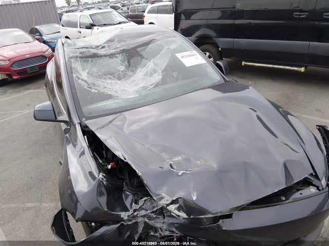 2026 Tesla Model Y Premium Rear-wheel Drive/rear-wheel Drive მანქანა იყიდება აუქციონზე, vin: 7SAYGDED8TA602409, აუქციონის ნომერი: 45218963